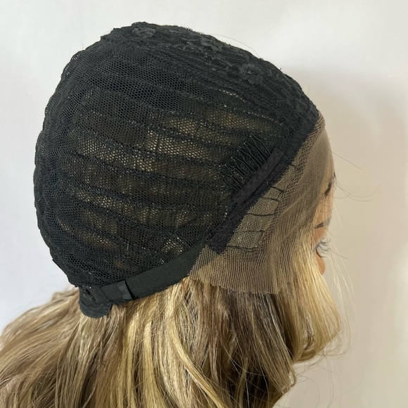 Gorgeous Ombre Toffee Brown Premium Fiber Lace Front Wig 🎁 - Picture 5 of 9